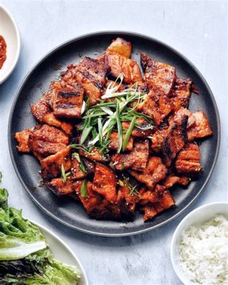  ダクスカルビ！甘辛いタレに絡められた豚バラ肉は韓国・光州の味覚を代表する！