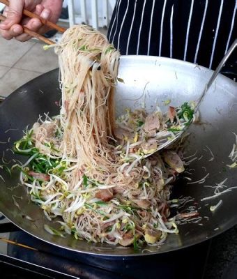  米粉の香ばしさと豚肉の旨味が織りなす、極上の味！ Qujing 米粉の奥深さを探求