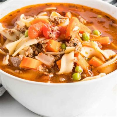  牛肉麺は、濃厚なスープと手打ち麺の完璧なハーモニーであなたを魅了するでしょうか？