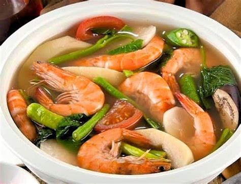  Sinigang na Hipon！フィリピン・パンプンガの酸っぱい味わいと海の幸が織りなす至福のスープ